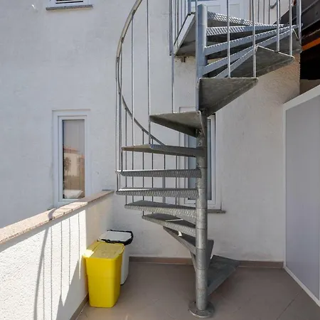 Apartment Vera *